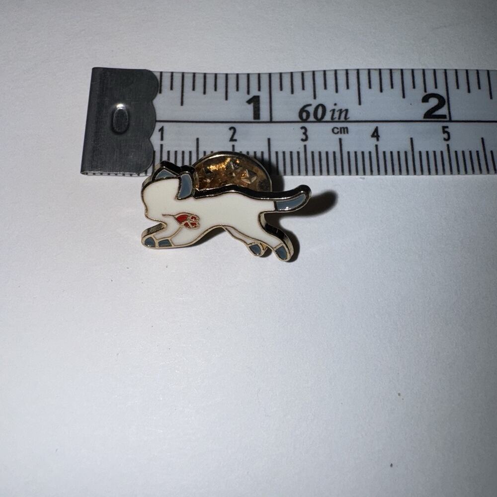 Small Fox Pin Brooch